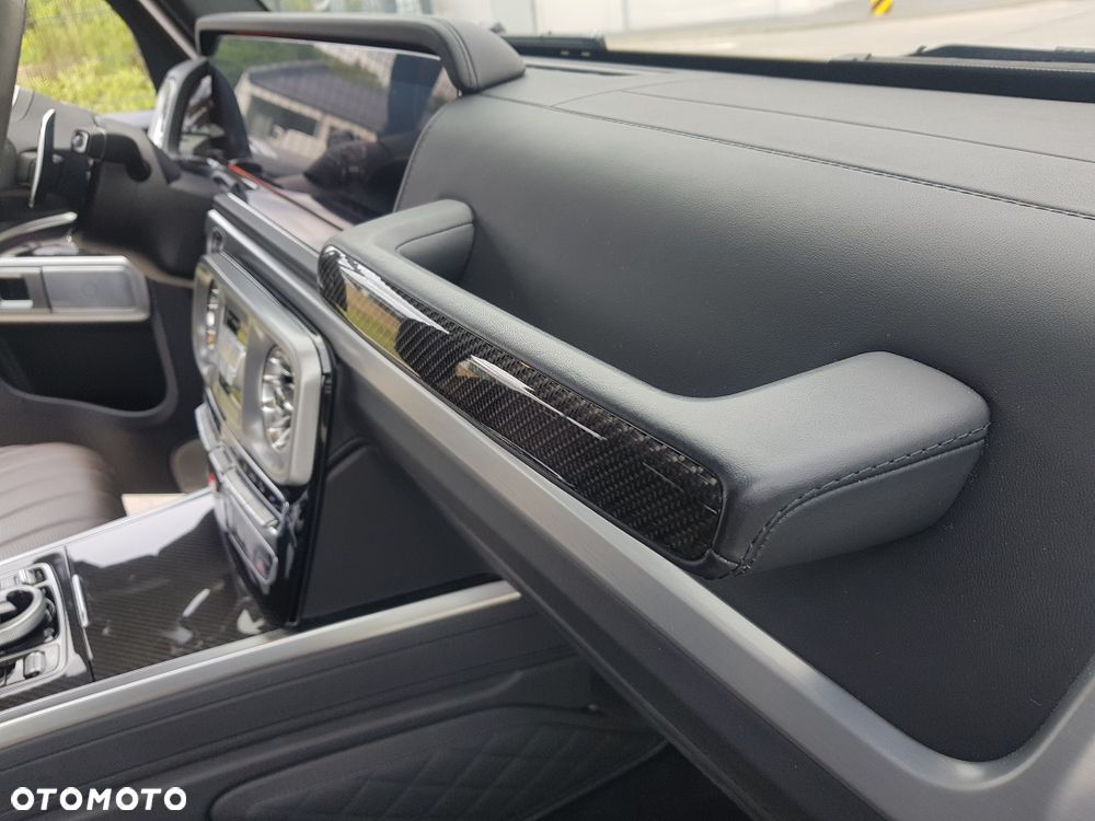 Mercedes-Benz Klasa G AMG 63 AMG Speedshift 9G-TRONIC Exclusive - 37