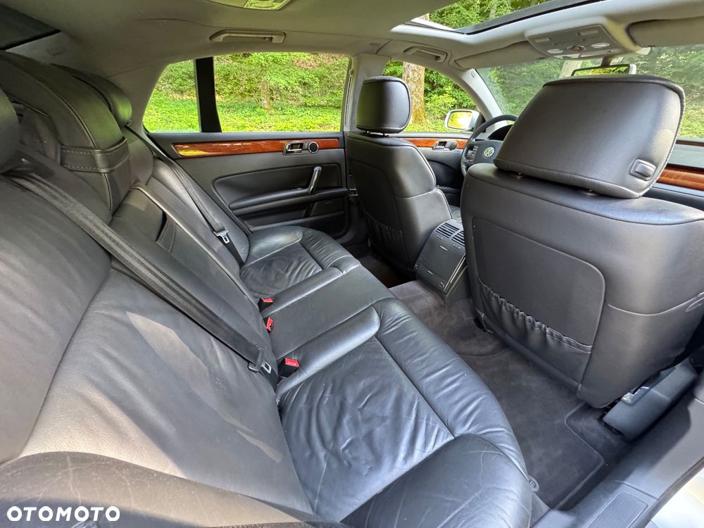 Volkswagen Phaeton 3.2 V6 Tiptr (5 os.) - 21
