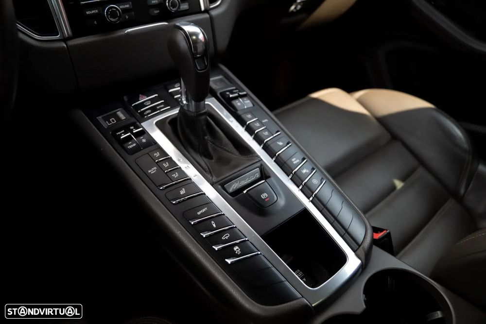 Porsche Macan S - 15