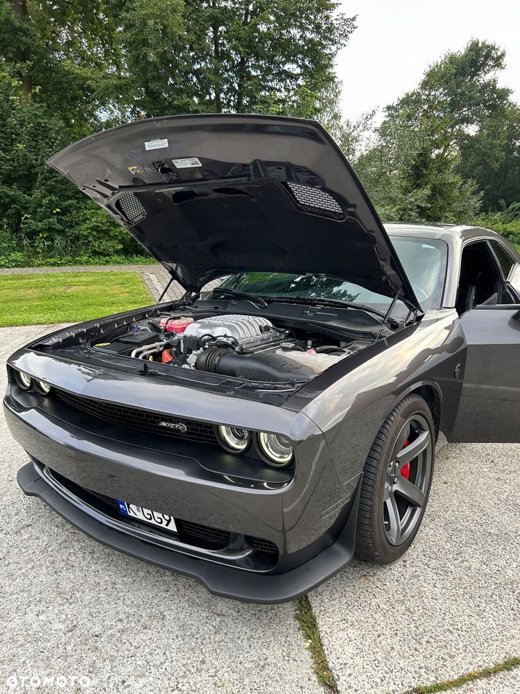 Dodge Challenger 6.2 Hellcat - 3