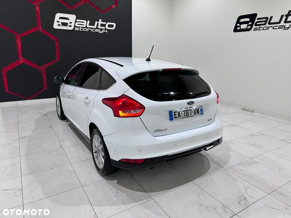 Ford Focus - 19