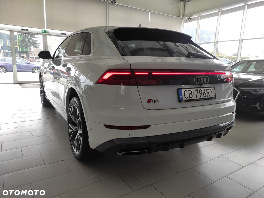 Audi Q8 - 2