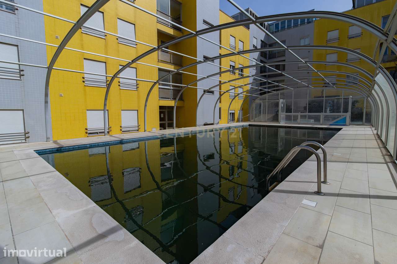 Apartamento T2 Vista Mar com Piscina e Garagem na Praia da Vieira - Grande imagem: 3/31