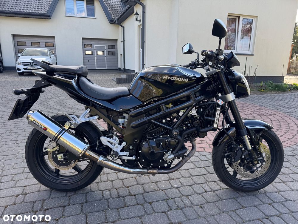 Hyosung GT Comet - 1