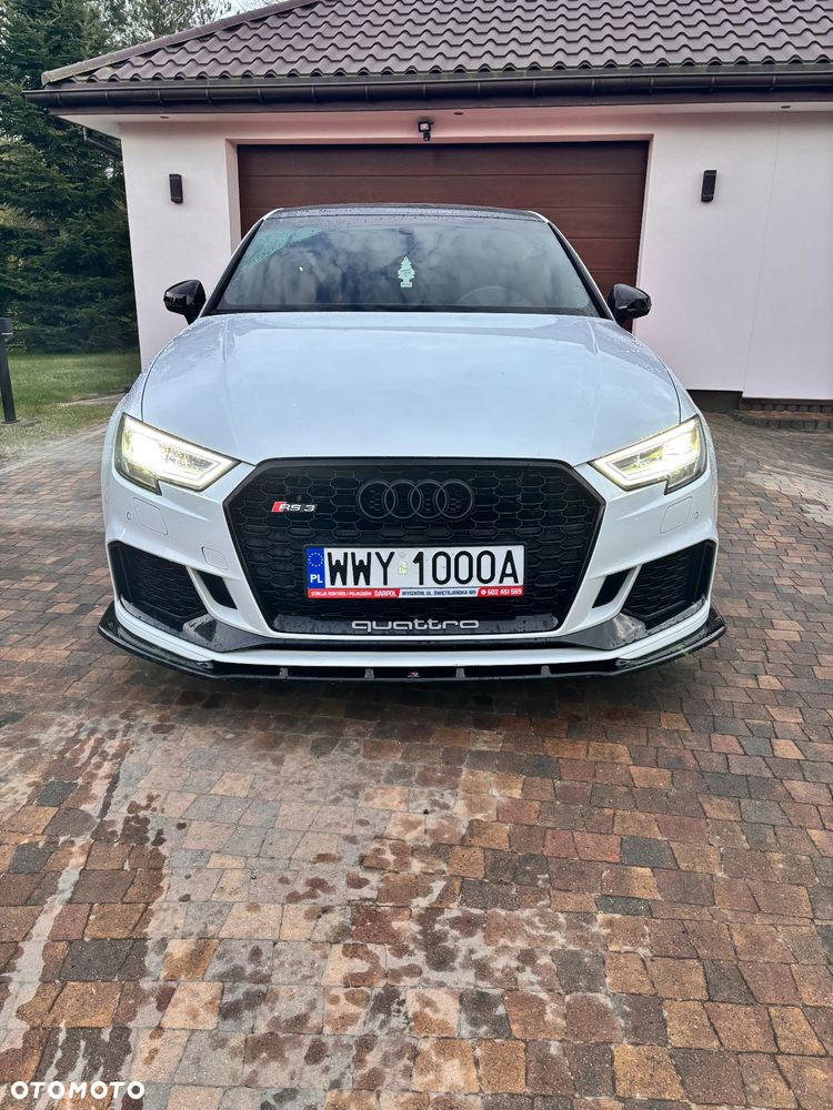 Audi RS3 Limousine TFSI Quattro Performance Edition S tronic - 2