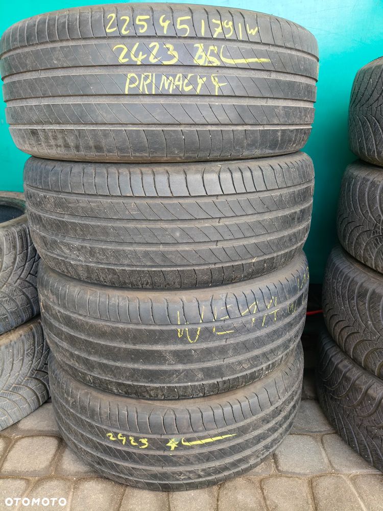 225/45R17 91W - Michelin PRIMACY 4 - 23r. - Komplet - 4-5mm - 1
