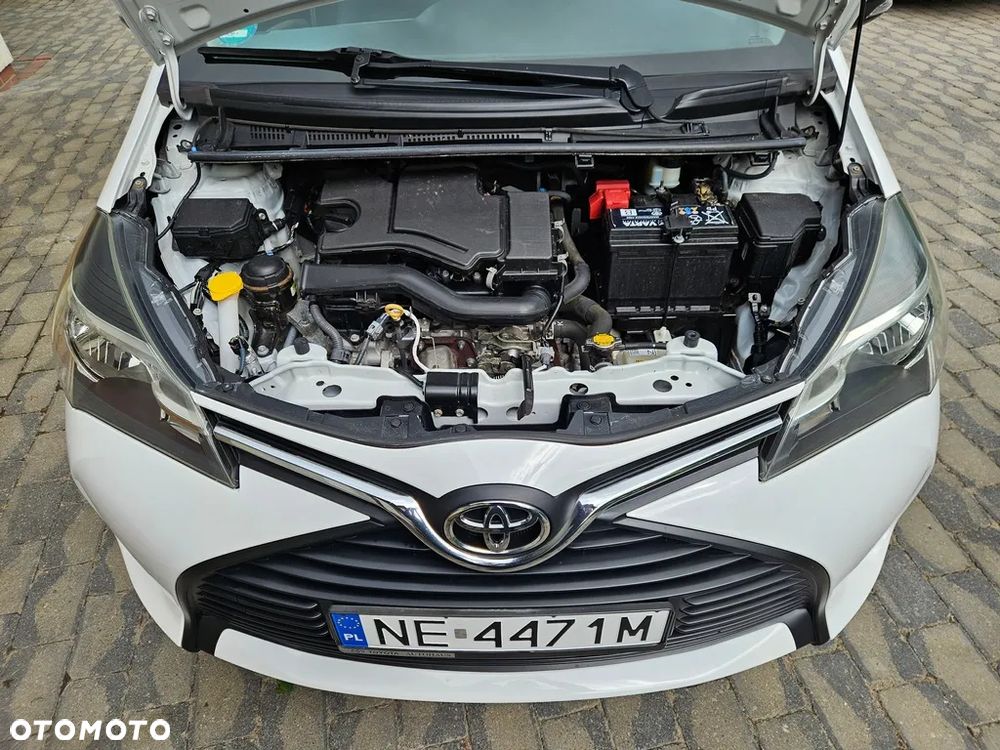 Toyota Yaris - 33