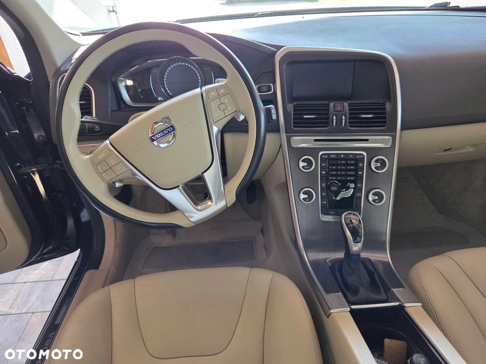 Volvo XC 60 T6 AWD Summum - 22