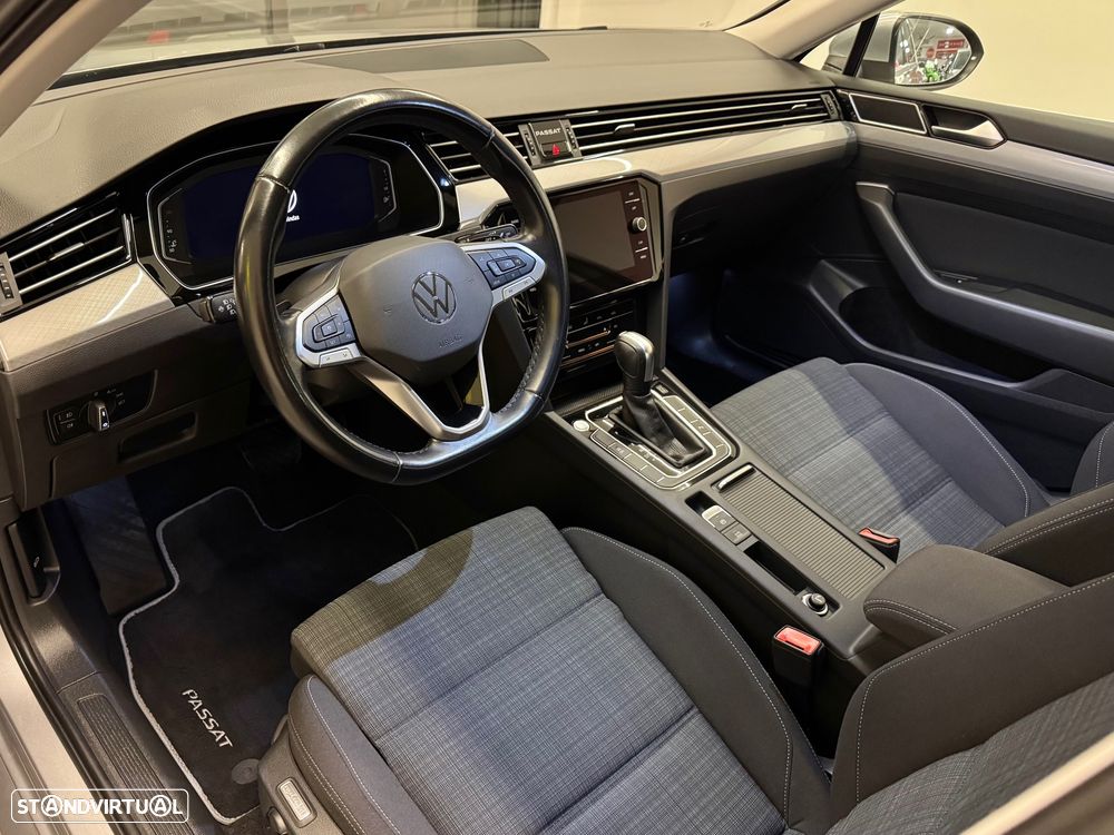VW Passat 2.0 TDI Business DSG - 8