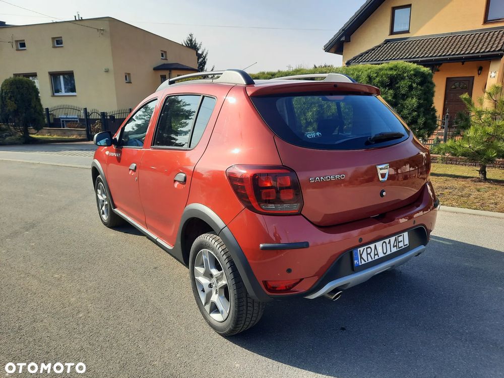Dacia Sandero Stepway 0.9 TCe Ambiance S&S EU6 - 9