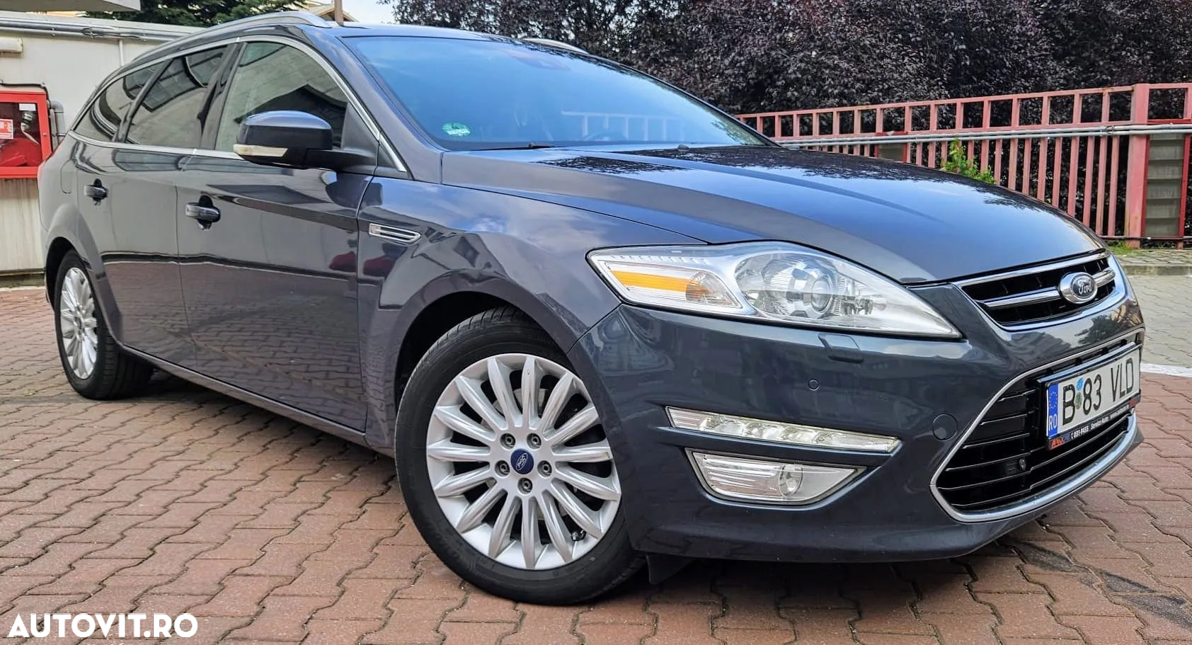 Ford Mondeo - 9
