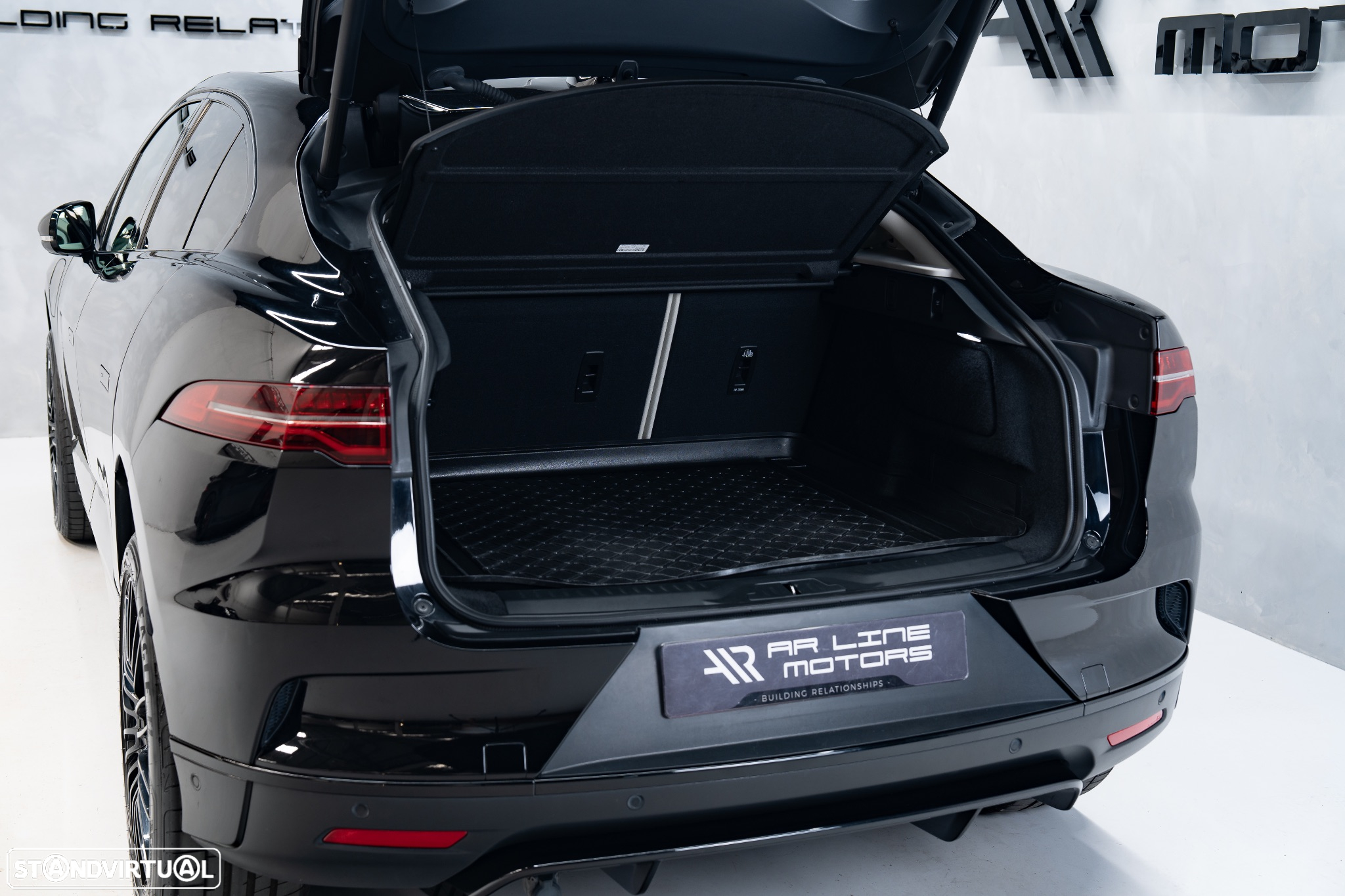 Jaguar I-Pace EV400 AWD SE - 11