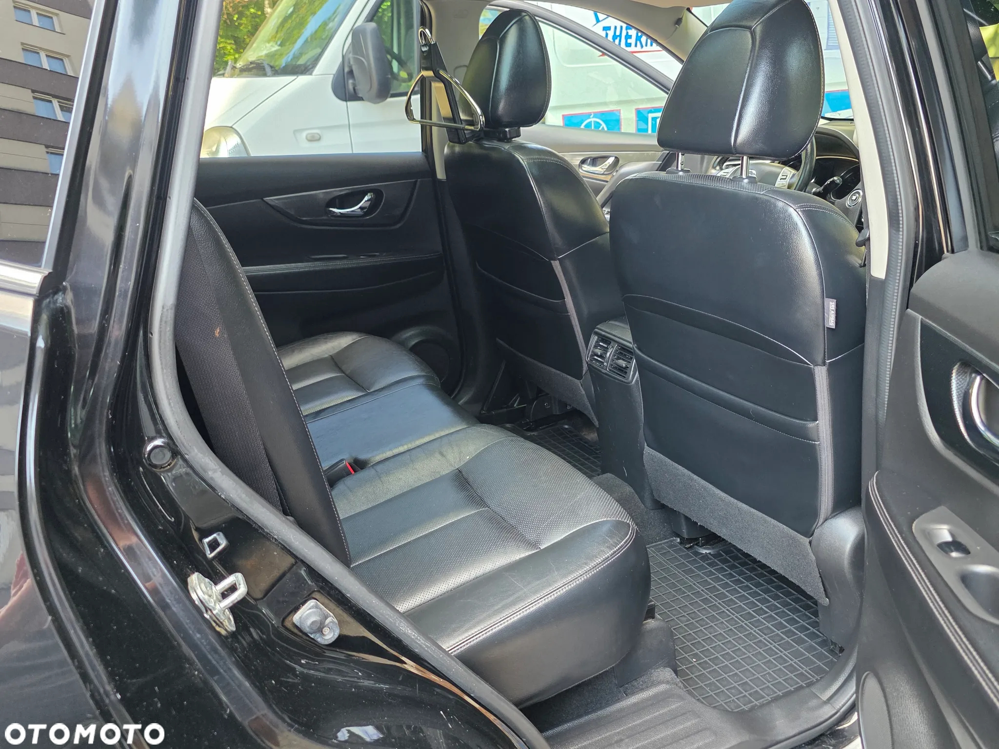 Nissan X-Trail 1.6 DCi Tekna 4WD EU6 - 18