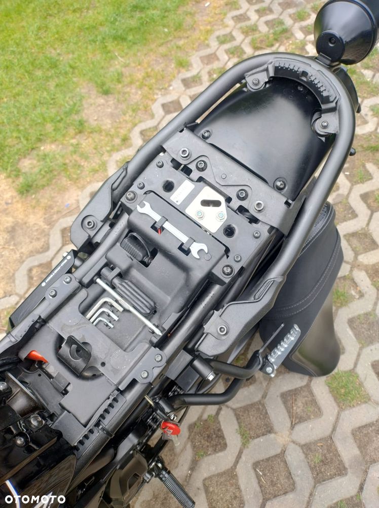 Yamaha XSR - 36