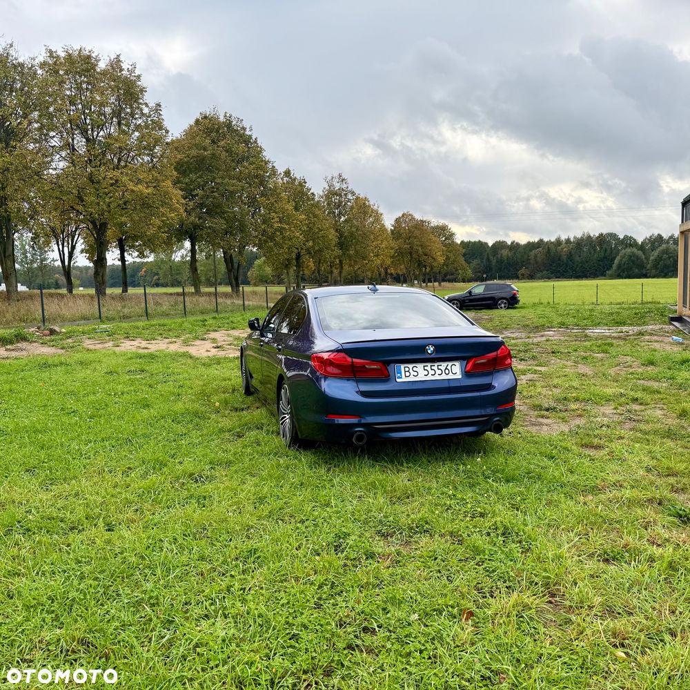 BMW Seria 5 530i xDrive Luxury Line - 8