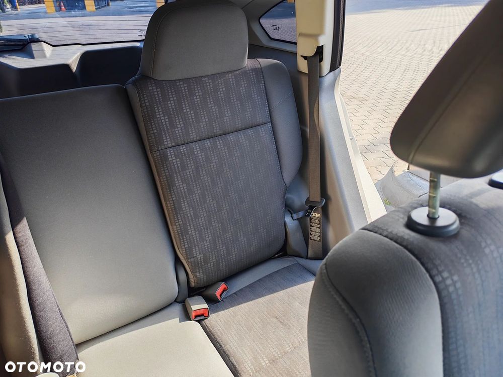 Dodge Caliber - 16