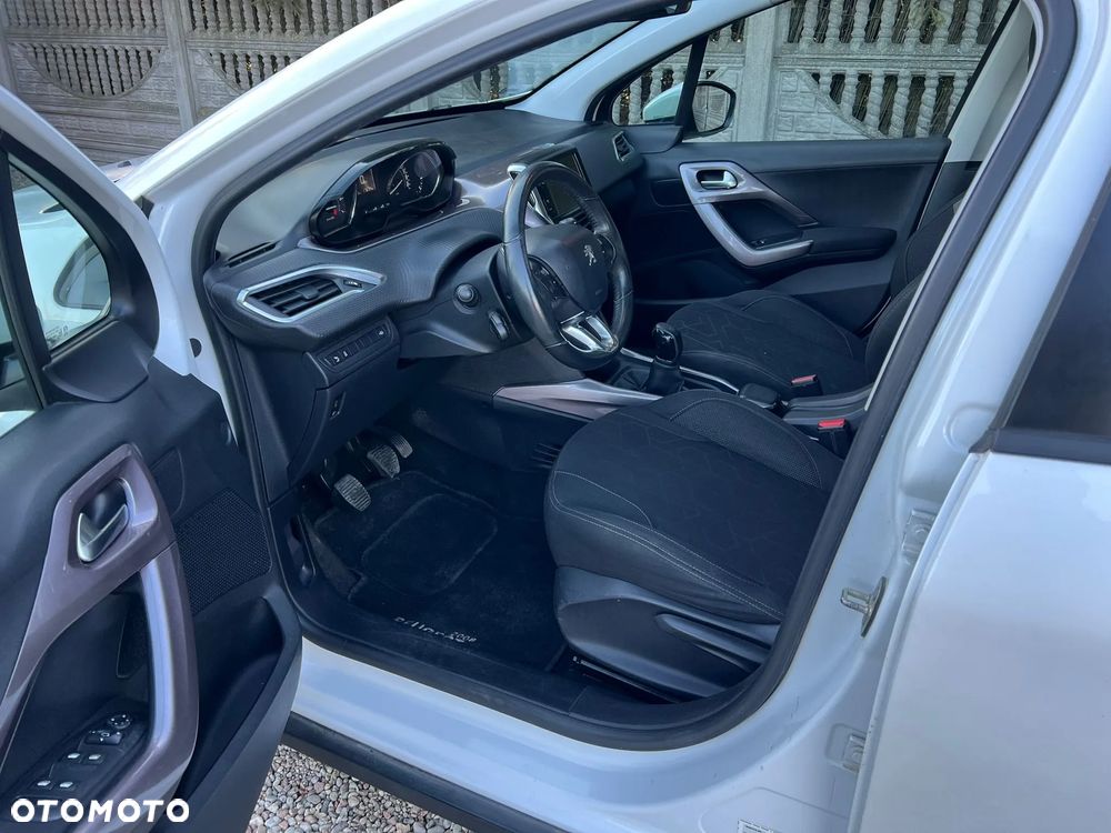 Peugeot 2008 82 VTI Active - 24