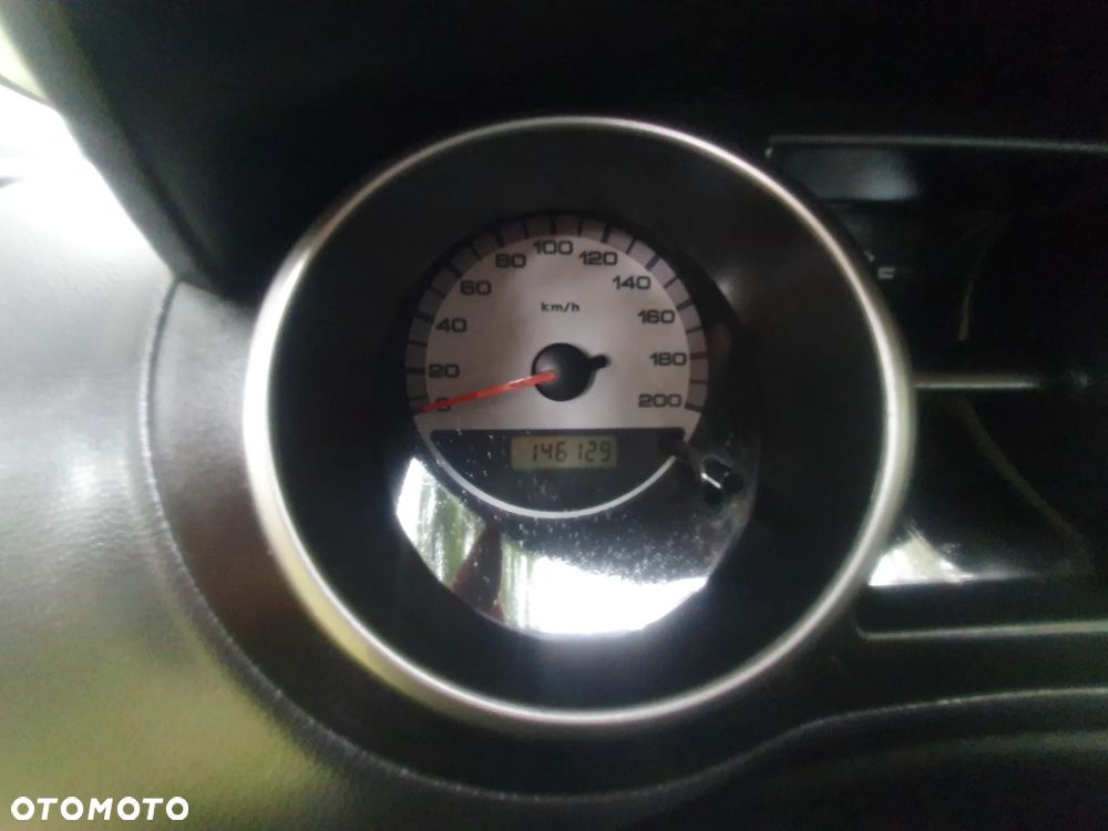 Suzuki Ignis - 13