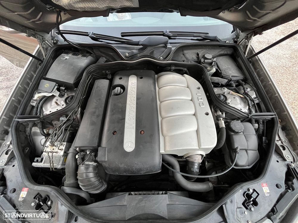 Mercedes-Benz E 220 CDI Auto Avantgarde - 21