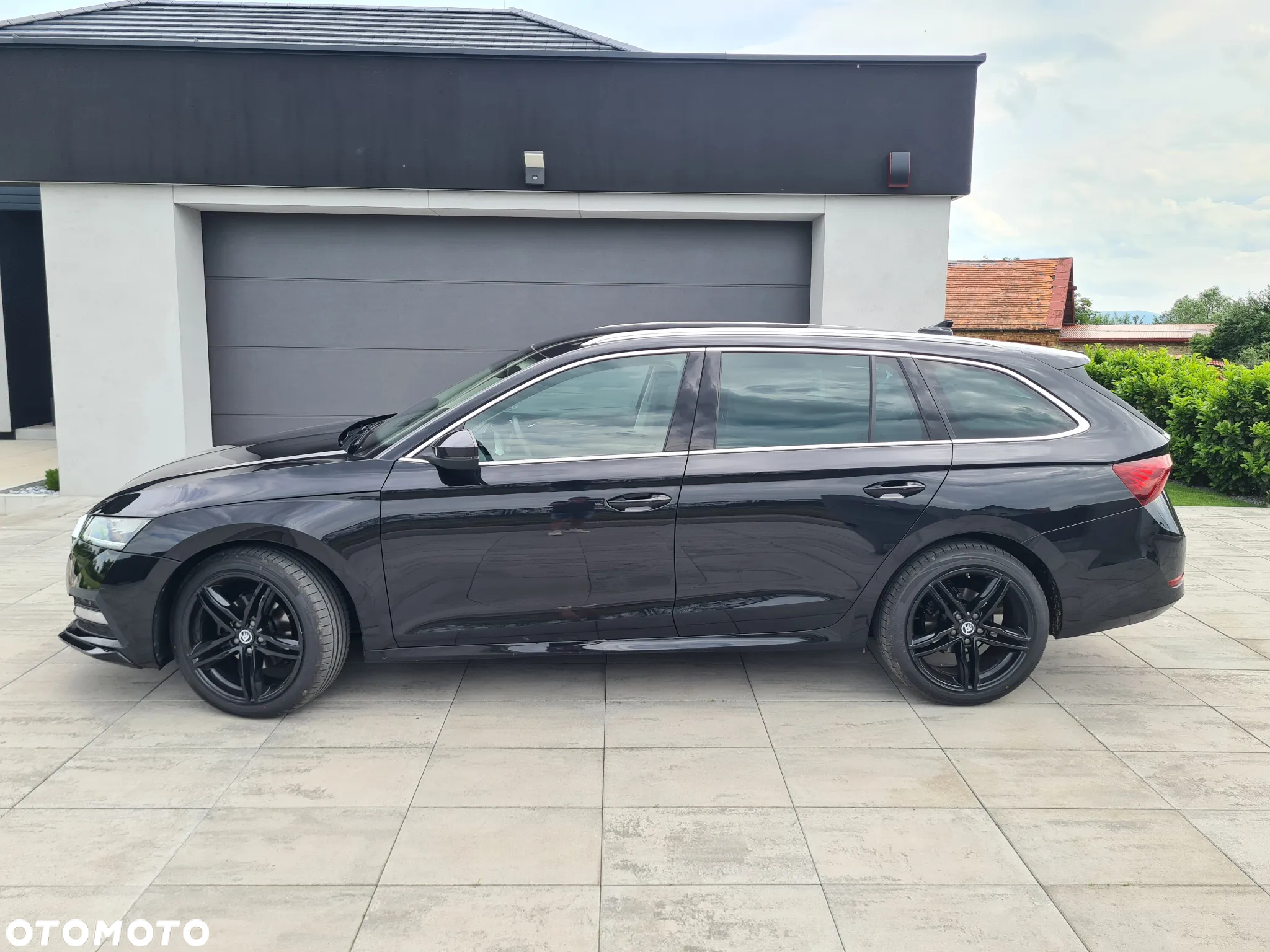 Skoda Octavia 2.0 TDI Business DSG - 3