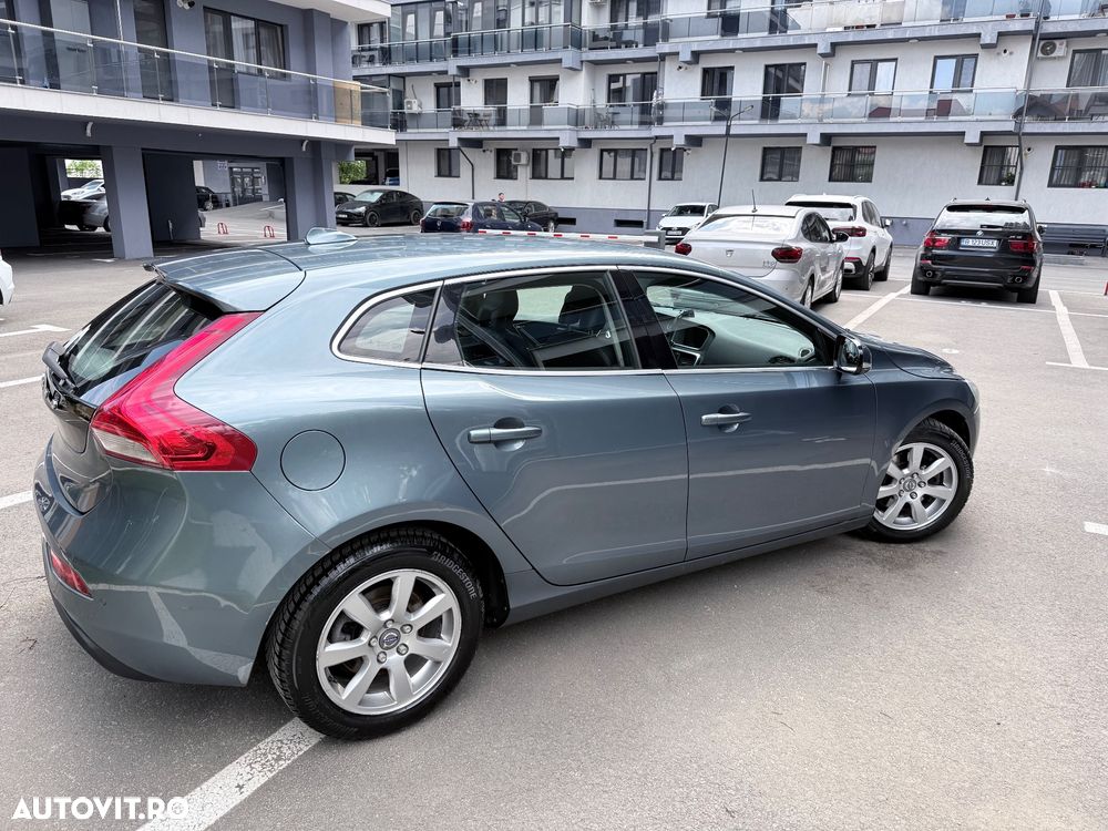 Volvo V40 D2 Aut. Summum - 5