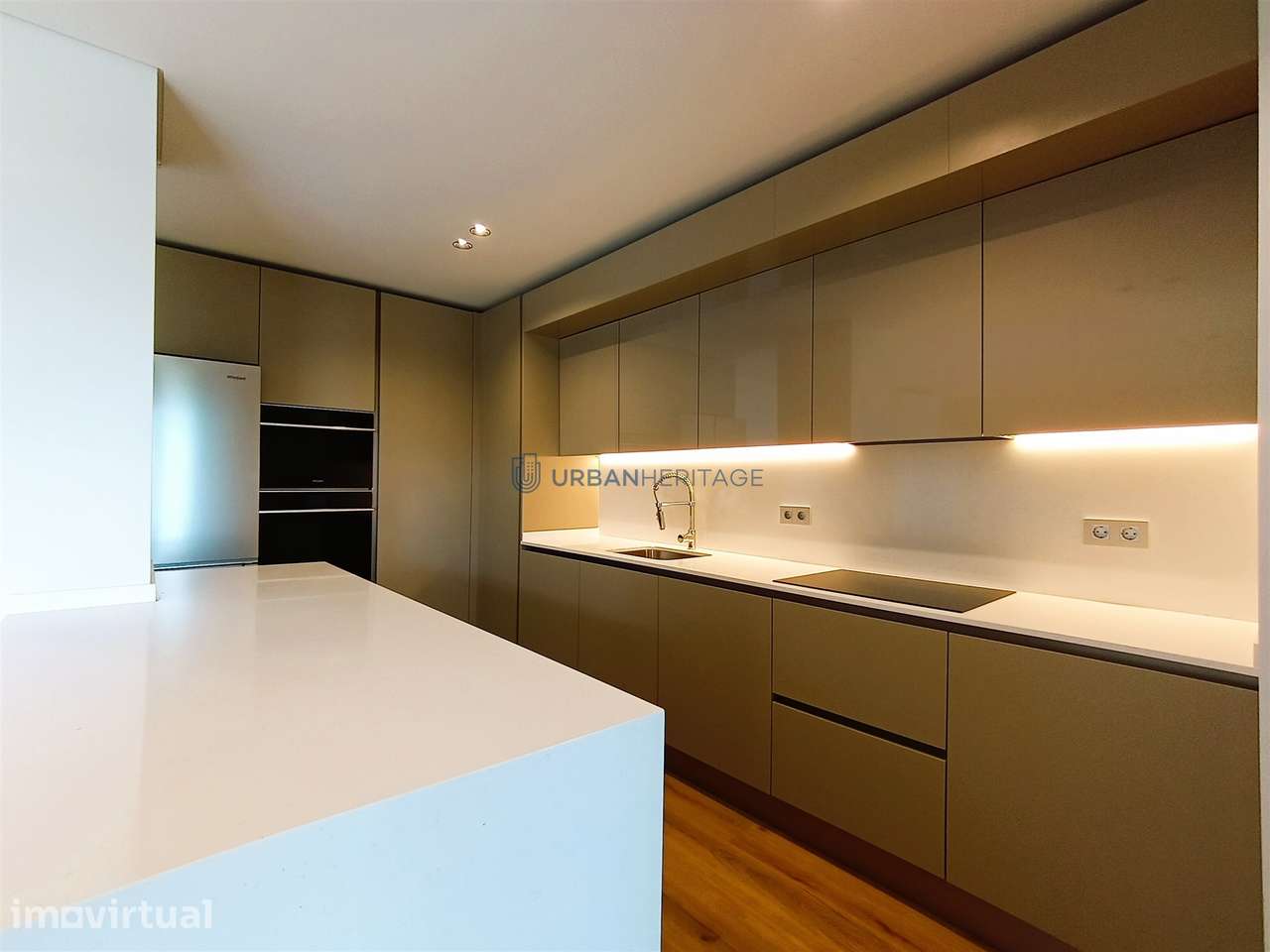 Apartamento T3 Venda em Faro (Sé e São Pedro),Faro - Grande imagem: 5/25