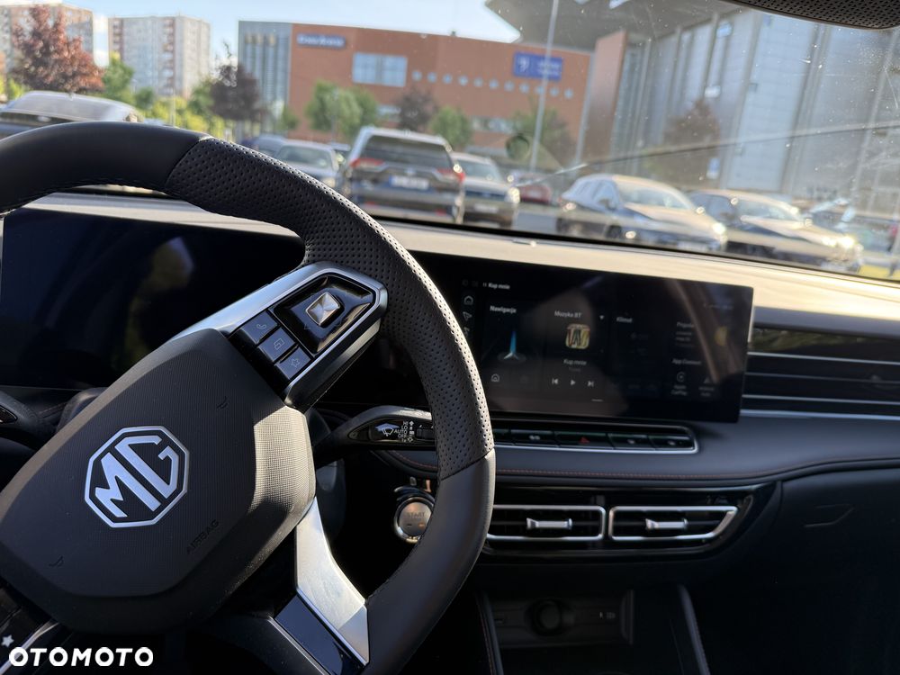 MG HS 1.5 T-GDI Exclusive - 3