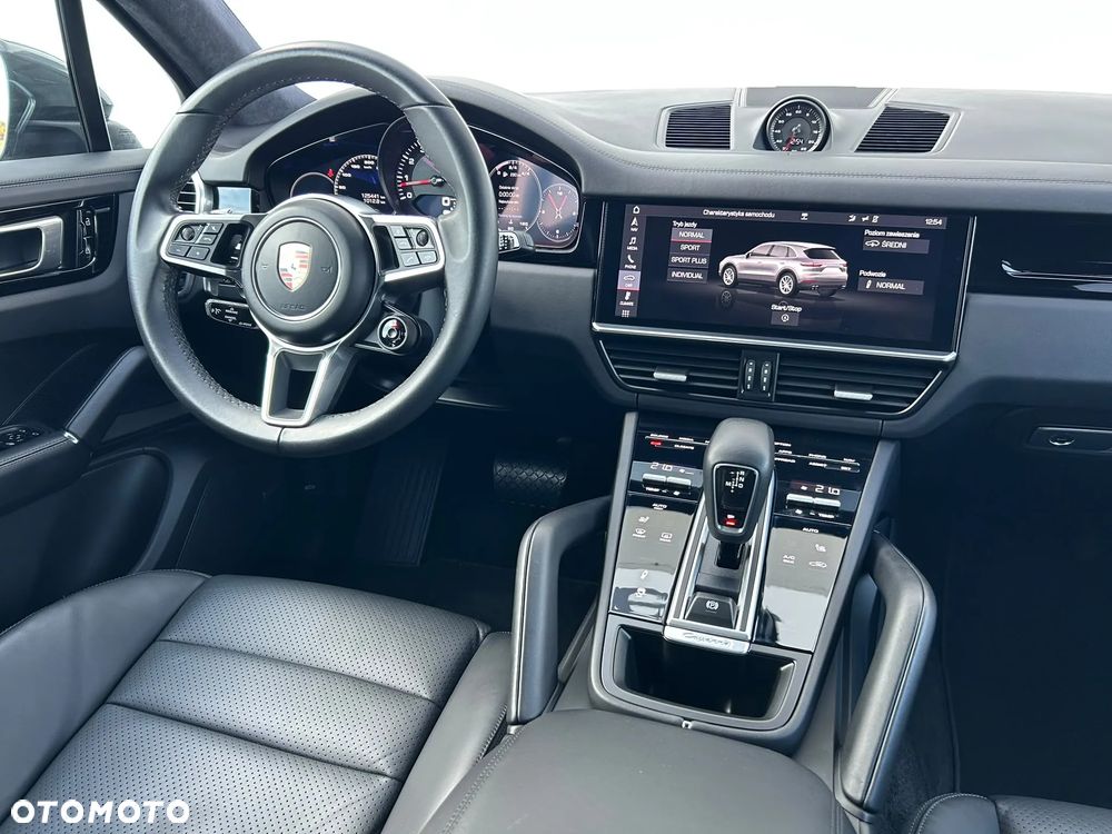 Porsche Cayenne - 18