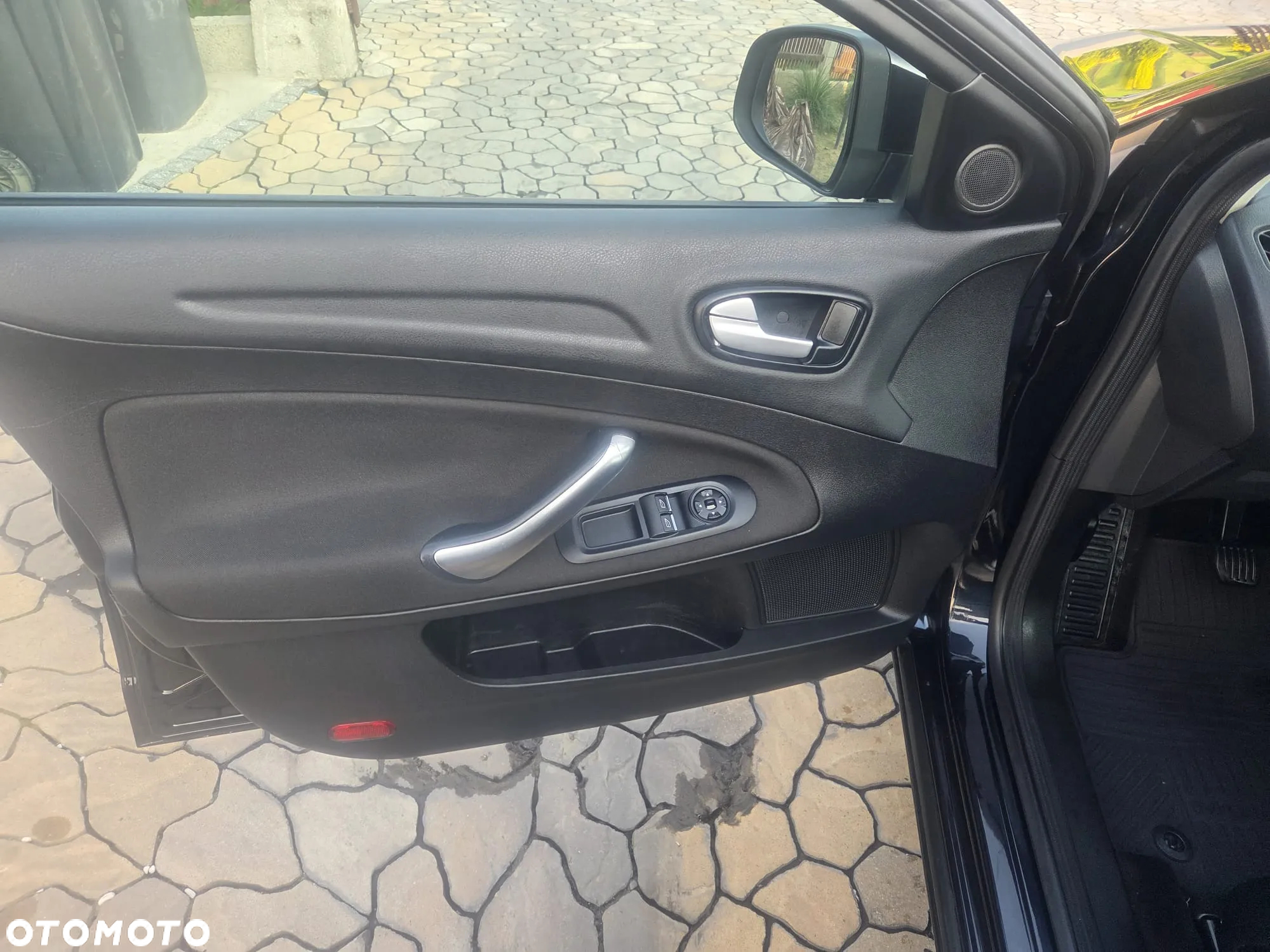 Ford Mondeo - 17