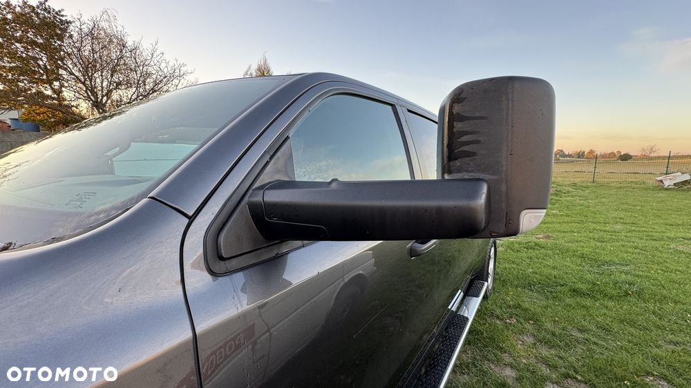 Dodge RAM - 22