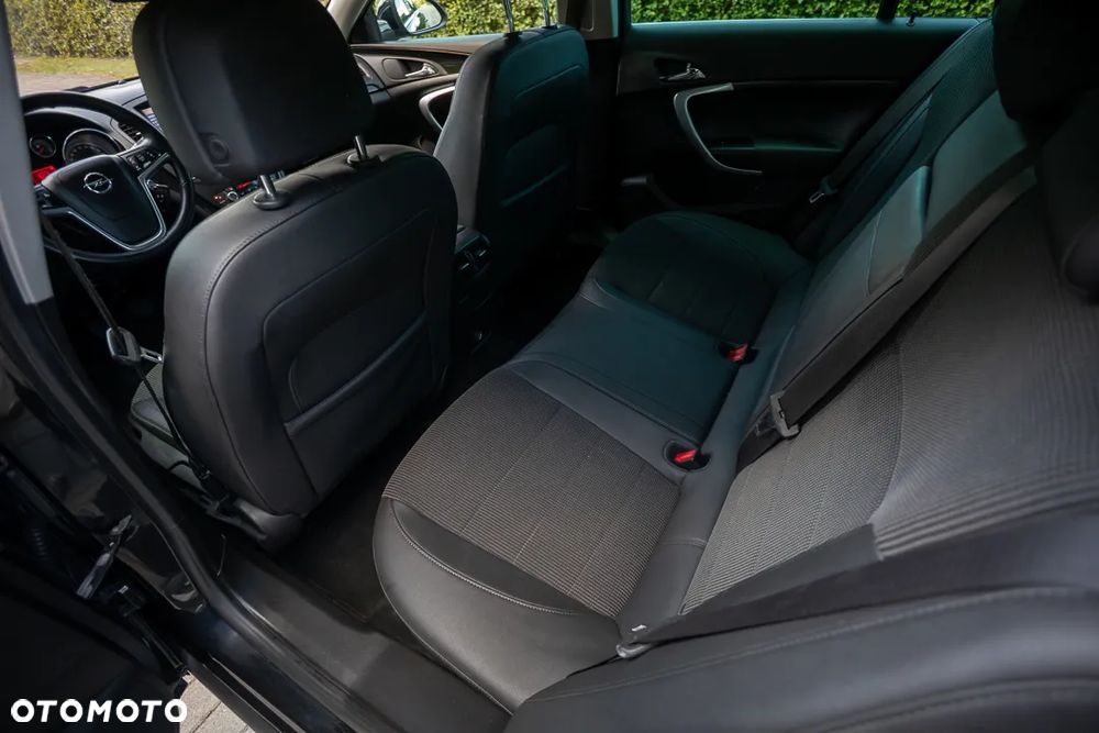 Opel Insignia 2.0 CDTI Sport - 18