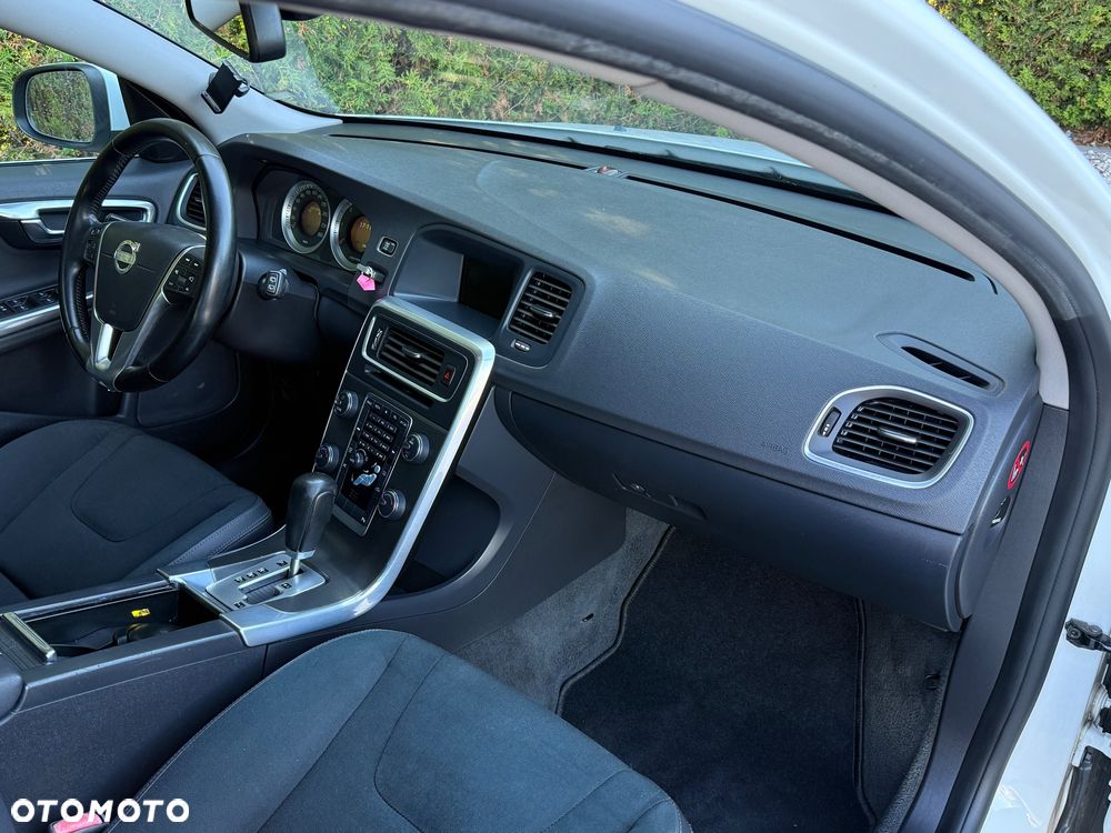 Volvo V60 - 8