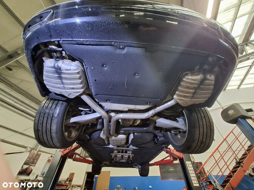 Audi A8 4.0 TFSI Quattro - 40