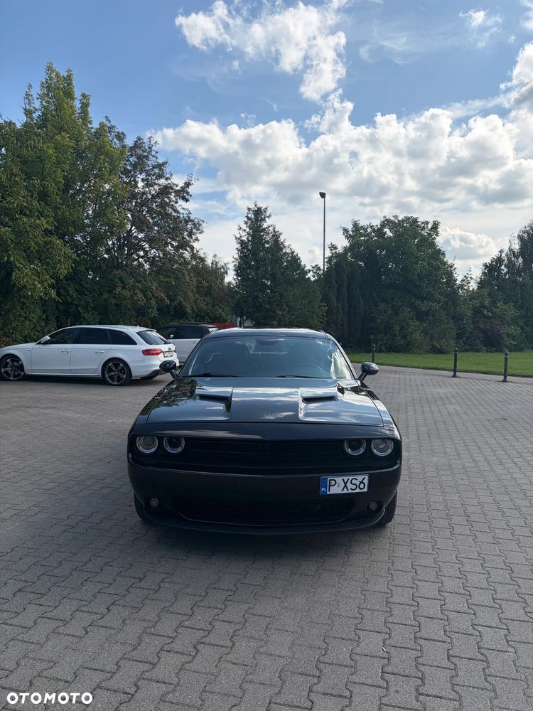 Dodge Challenger Automatik R/T Plus - 2