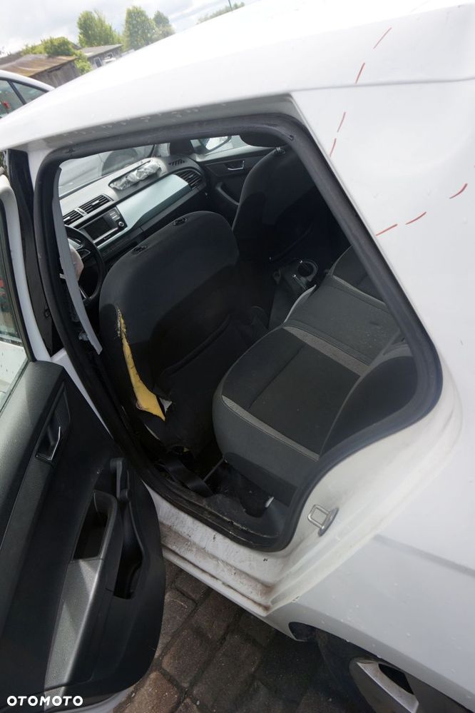 SKODA FABIA III NJ3 5D HB 2016 LF9E 1.0 12V CHYB 75KM QAE BIAŁY na części - 14