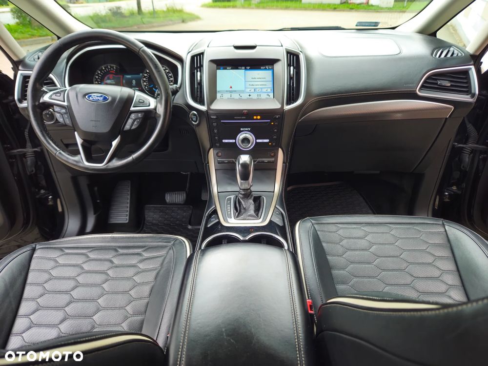 Ford S-Max 2.0 TDCi 4WD Vignale PowerShift - 24
