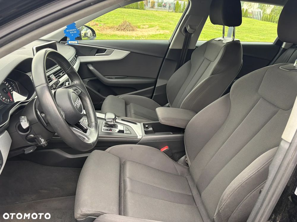 Audi A4 Avant 2.0 TDI S tronic - 22