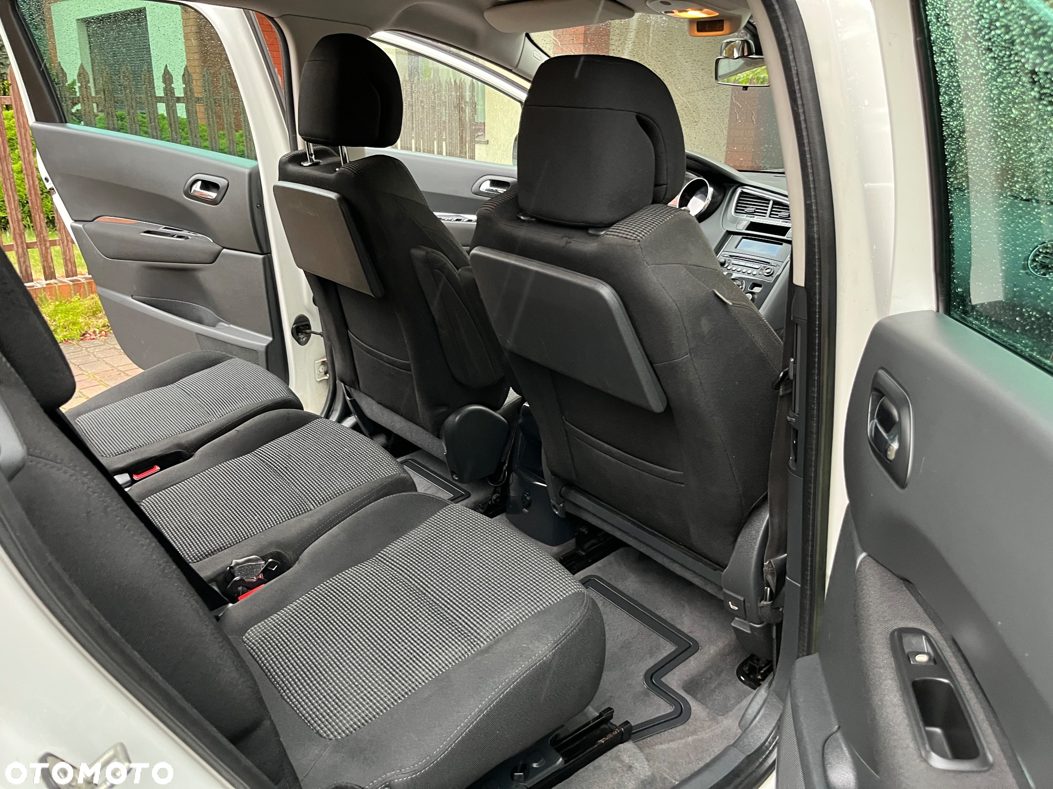 Peugeot 5008 1.6 HDi Active 7os - 21