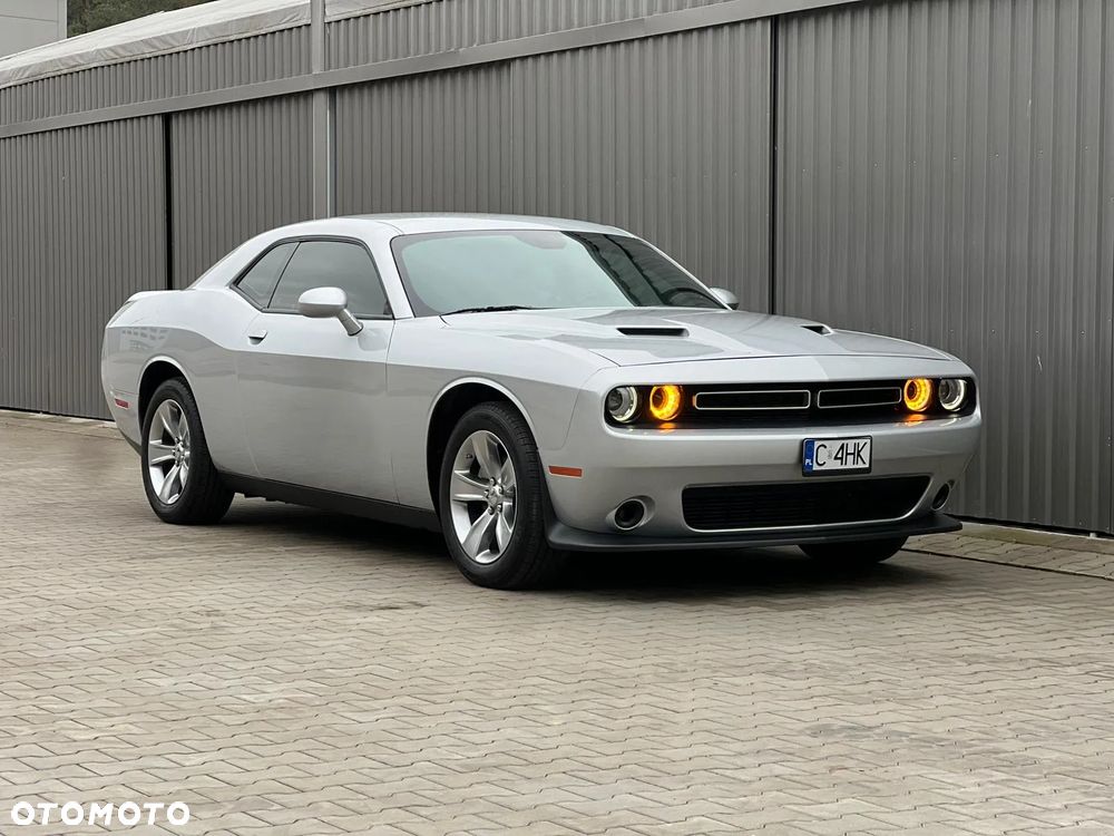Dodge Challenger 3.6 SXT Plus - 13
