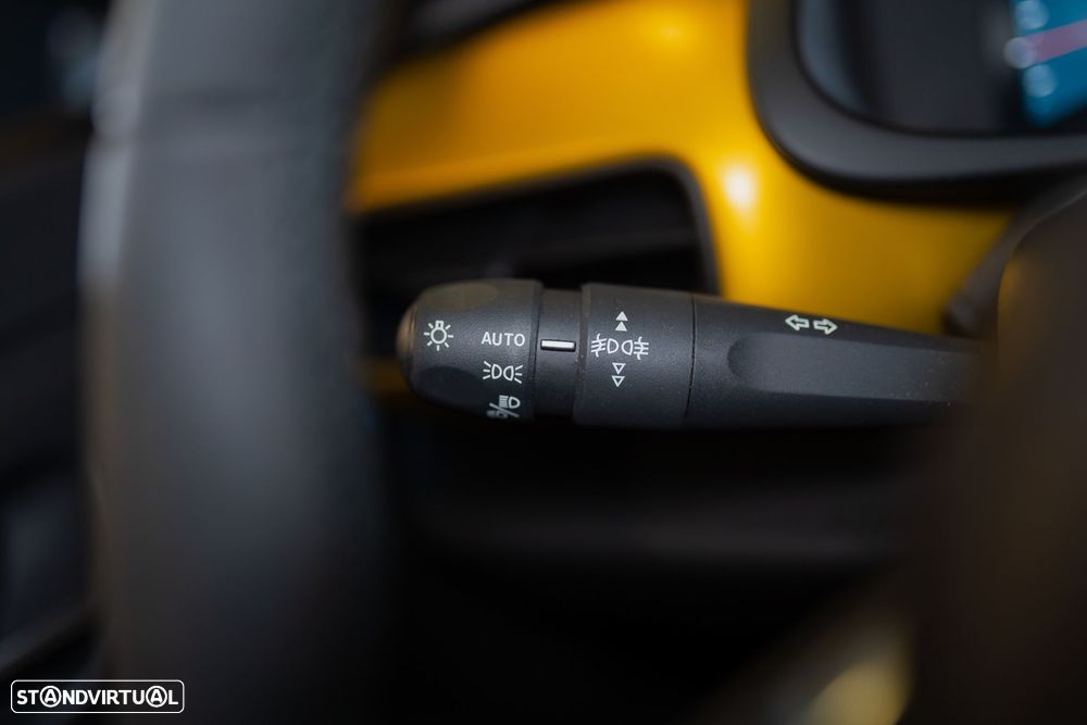 Jeep Avenger Summit - 28