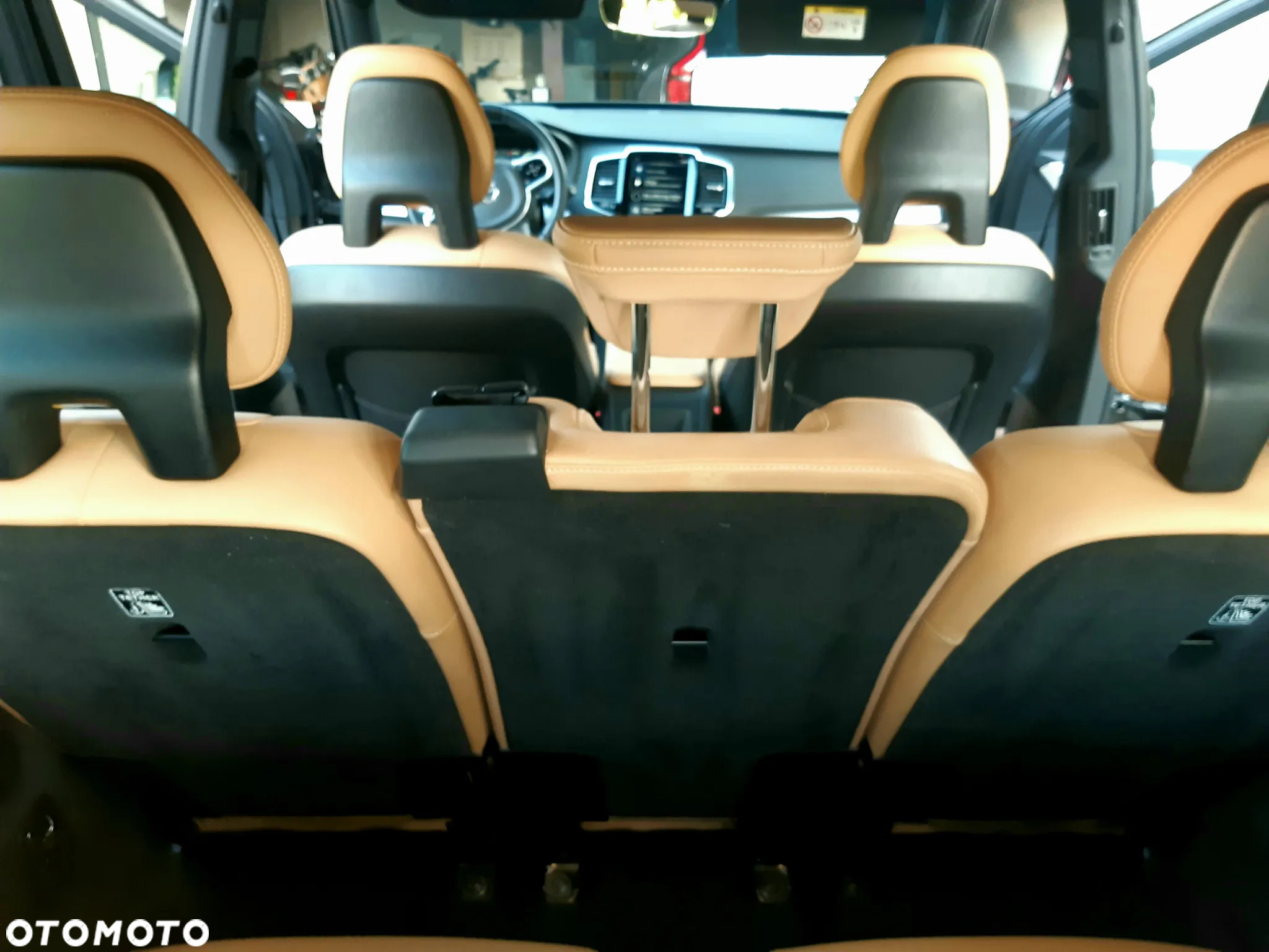 Volvo XC 90 D4 FWD Momentum 7os - 15
