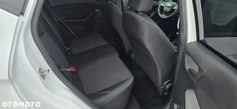 Ford Fiesta - 13