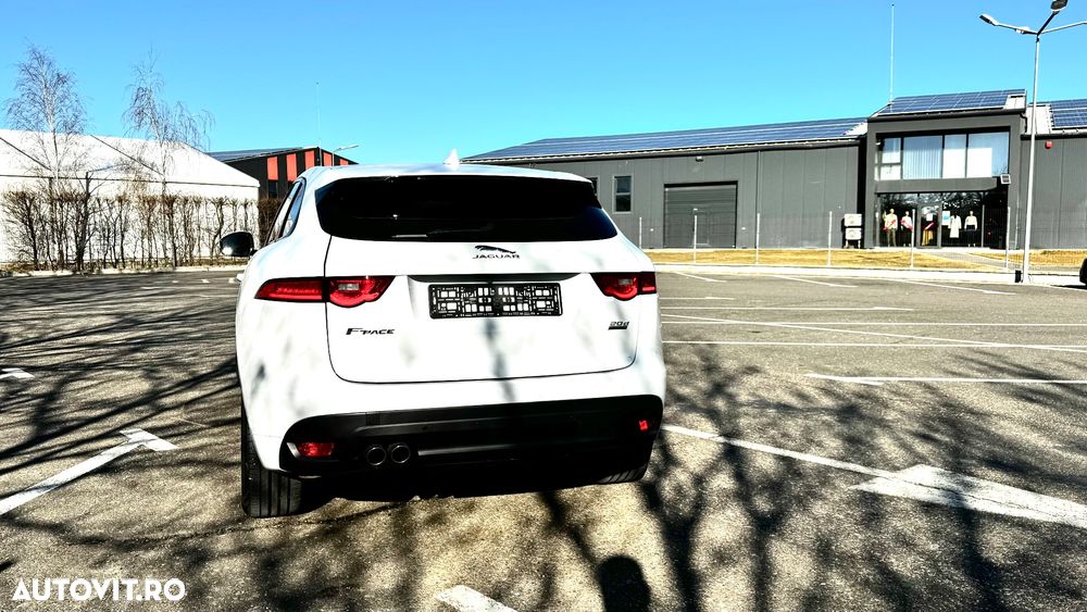 Jaguar F-Pace 20d Aut. R-Sport - 7