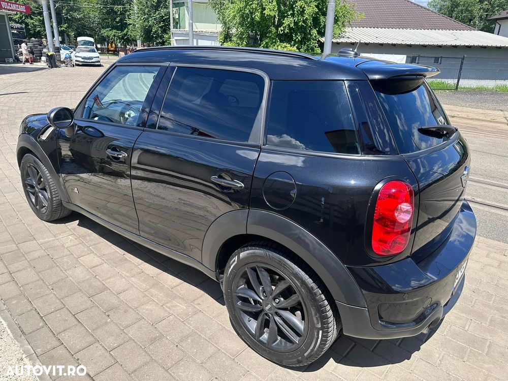 Mini Countryman - 3