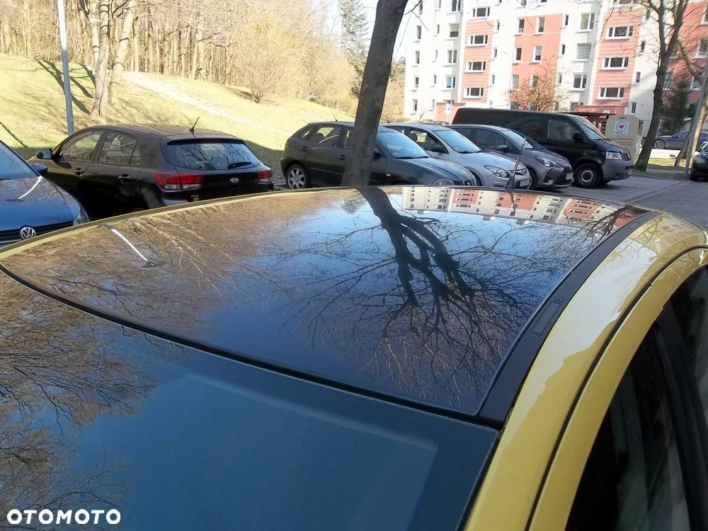 Opel Corsa 1.2 16V Cosmo - 24