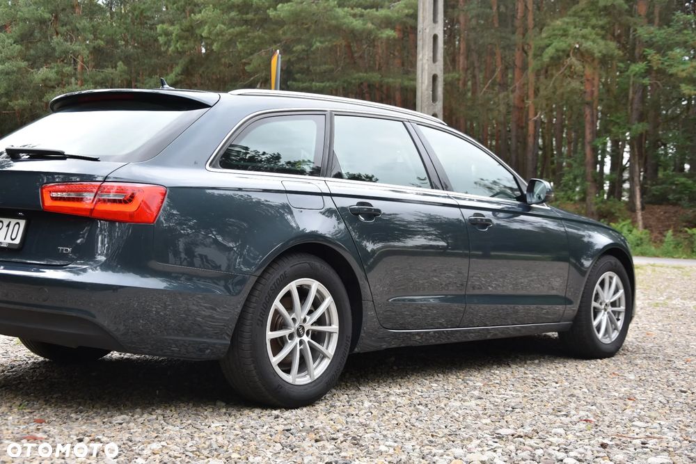 Audi A6 Avant - 10