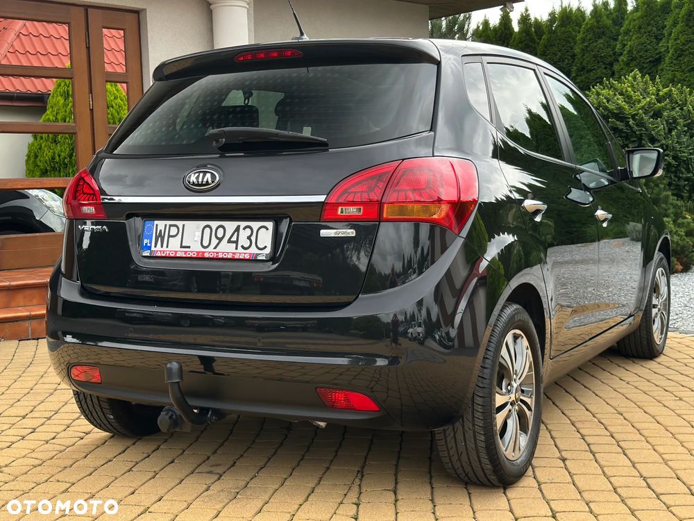Kia Venga - 26
