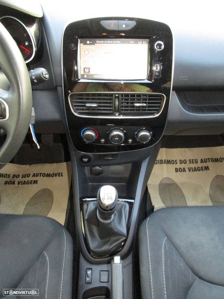 Renault Clio Sport Tourer 0.9 TCe Limited - 24