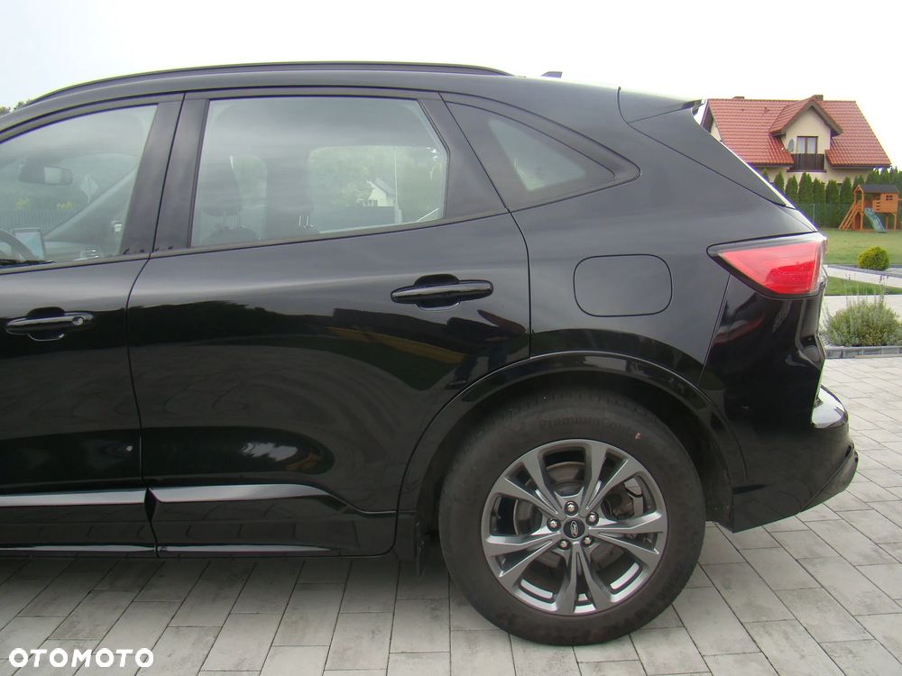 Ford Kuga 1.5 EcoBoost ST-LINE - 8