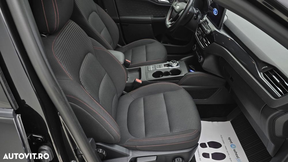 Ford Kuga - 19
